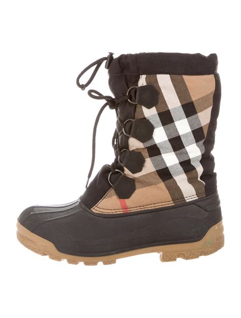 burberry check snow boots|Women’s Designer Boots .